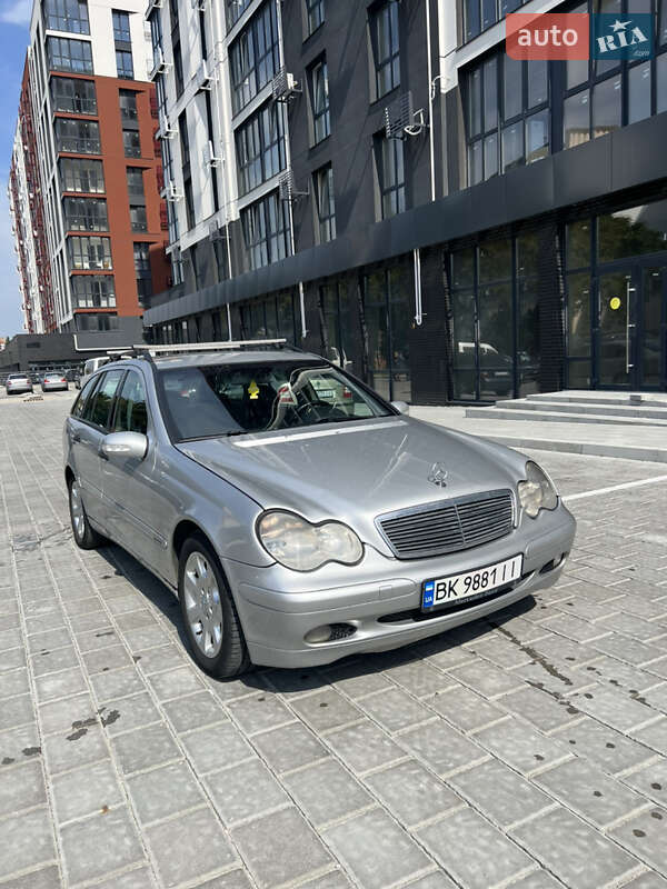 Mercedes-Benz C-Class 2002