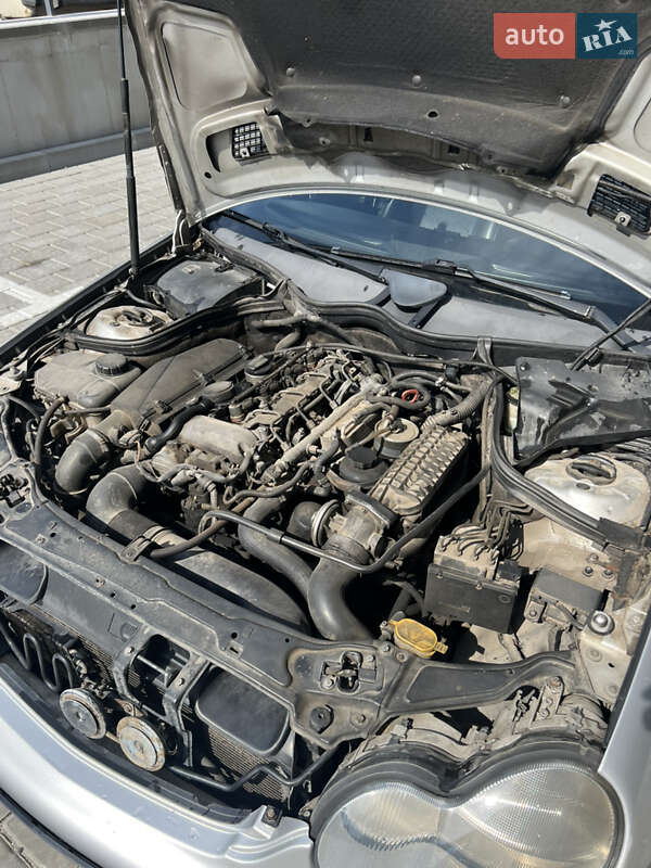 Универсал Mercedes-Benz C-Class 2002 в Ровно