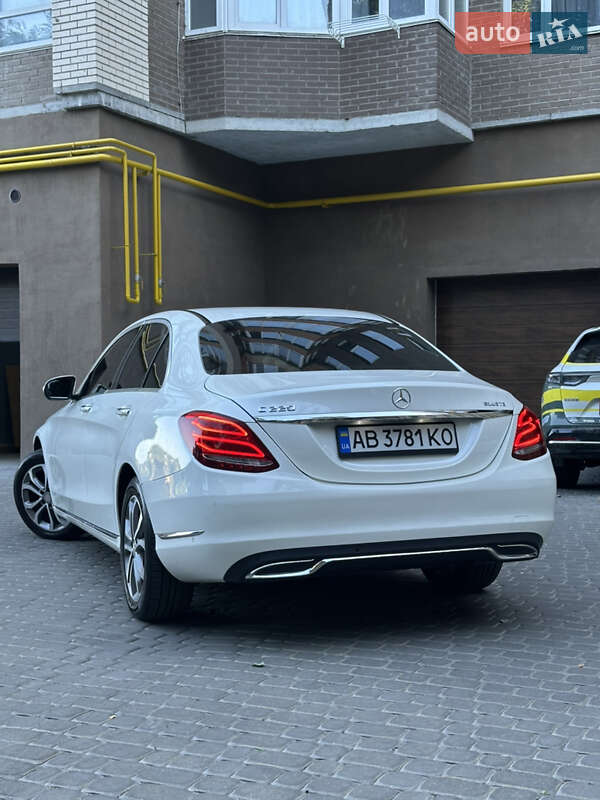 Седан Mercedes-Benz C-Class 2015 в Виннице