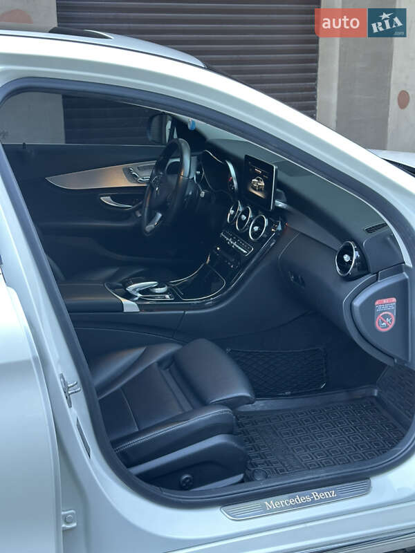 Седан Mercedes-Benz C-Class 2015 в Виннице