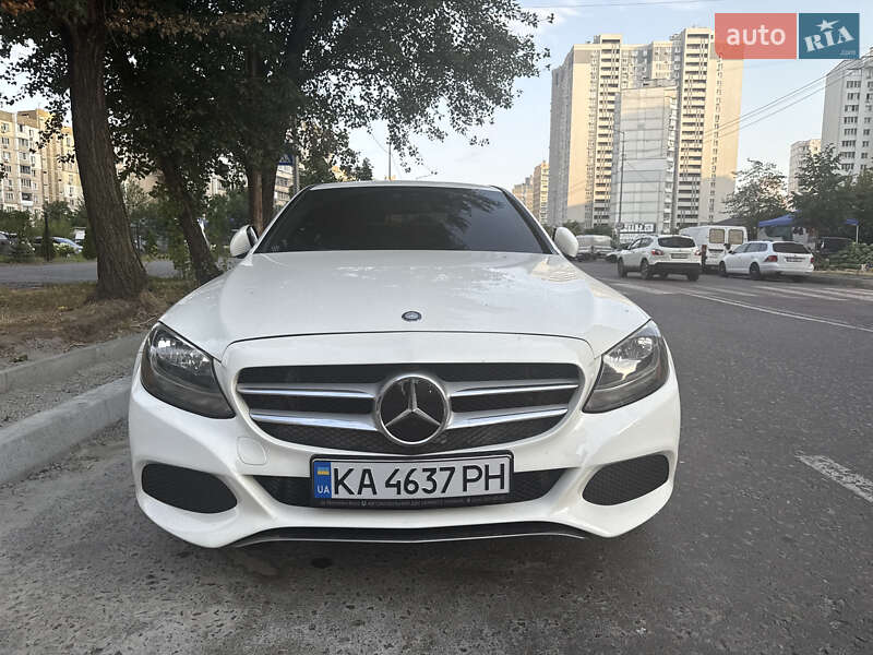 Седан Mercedes-Benz C-Class 2016 в 