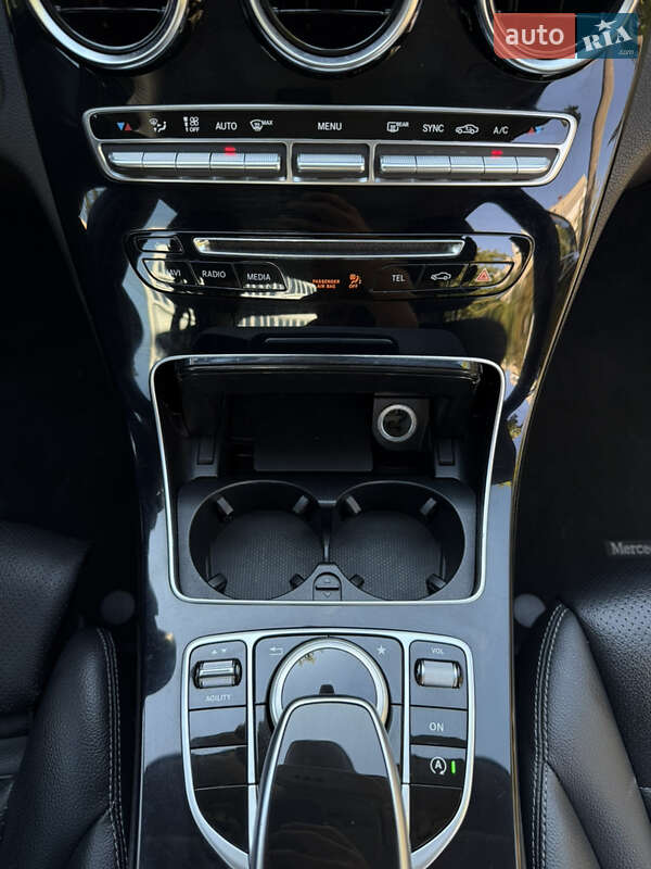 Седан Mercedes-Benz C-Class 2015 в Харькове фото 33 Седан Mercedes-Benz C-Class 2015 в Харькове