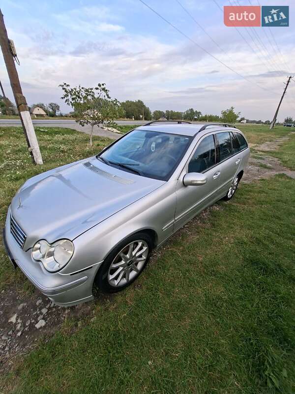 Универсал Mercedes-Benz C-Class 2005 в Ярмолинцах фото 14 Универсал Mercedes-Benz C-Class 2005 в Ярмолинцах