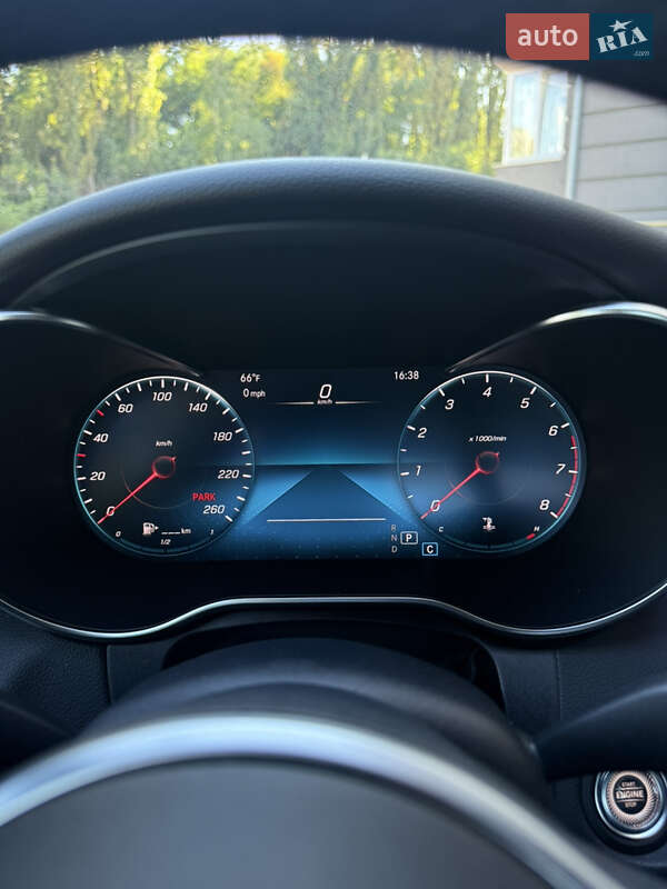 Седан Mercedes-Benz C-Class 2021 в Киеве