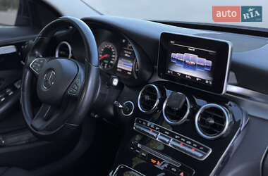 Седан Mercedes-Benz C-Class 2015 в 