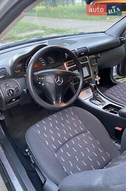 Купе Mercedes-Benz C-Class 2001 в 