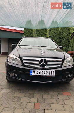 Универсал Mercedes-Benz C-Class 2008 в 
