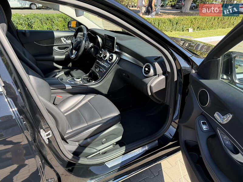 Седан Mercedes-Benz C-Class 2017 в Одесі
