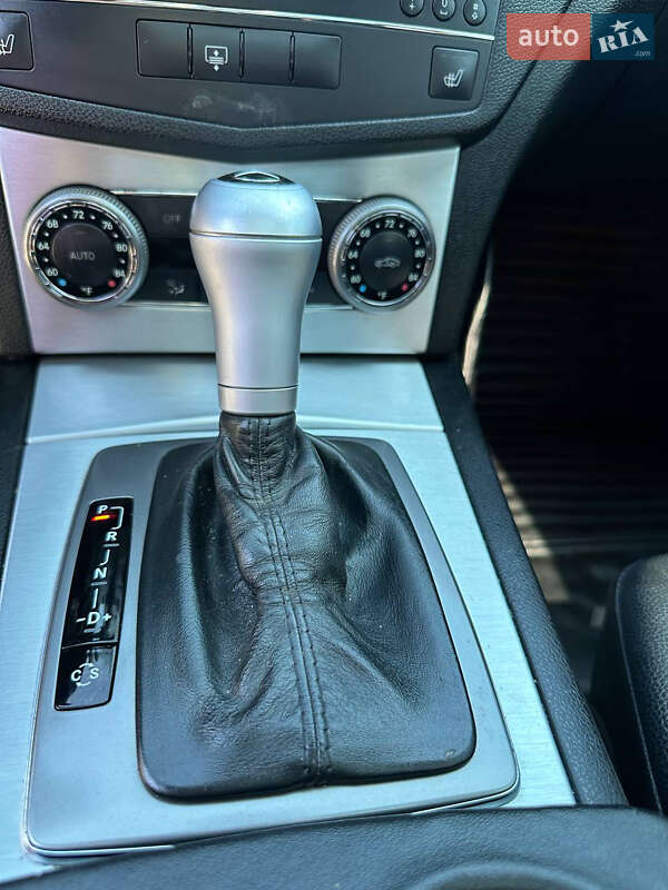 Седан Mercedes-Benz C-Class 2007 в Одессе