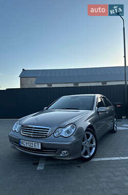 Седан Mercedes-Benz C-Class 2006 в Луцьку