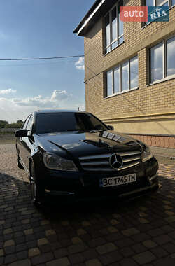 Седан Mercedes-Benz C-Class 2011 в 