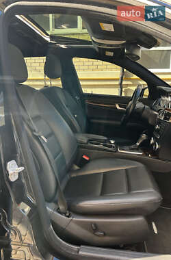 Седан Mercedes-Benz C-Class 2011 в 
