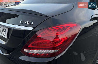 Седан Mercedes-Benz C-Class 2017 в 