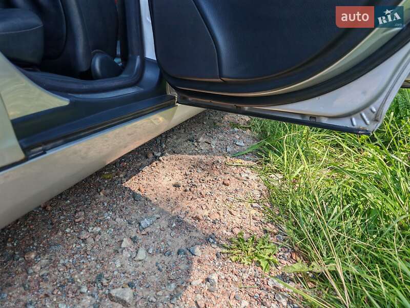 Седан Mercedes-Benz C-Class 2003 в Броварах фото 33 Седан Mercedes-Benz C-Class 2003 в Броварах