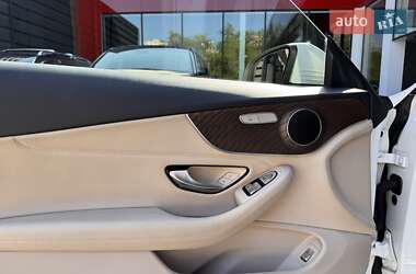 Купе Mercedes-Benz C-Class 2016 в 
