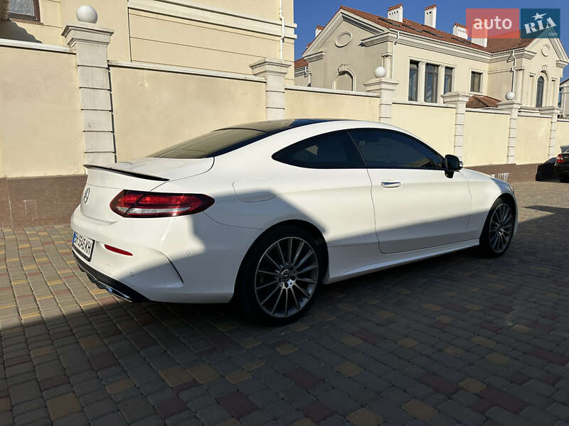 Купе Mercedes-Benz C-Class 2019 в Одессе фото 3 Купе Mercedes-Benz C-Class 2019 в Одессе