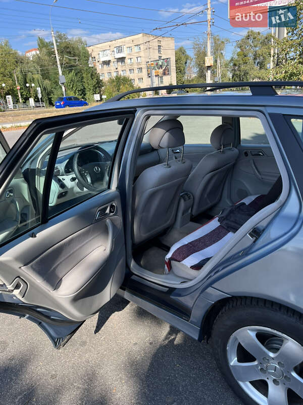 Универсал Mercedes-Benz C-Class 2004 в Виннице