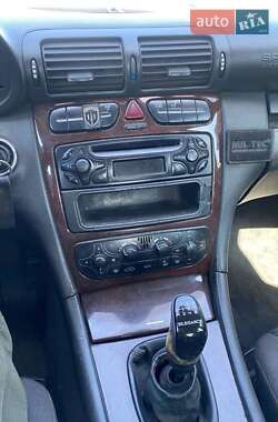 Седан Mercedes-Benz C-Class 2000 в 