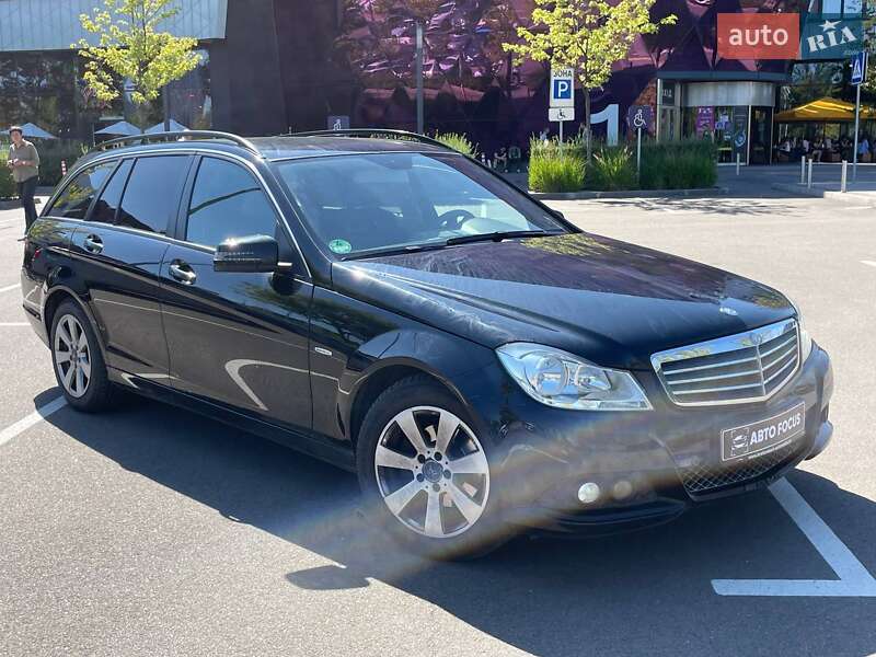 Универсал Mercedes-Benz C-Class 2013 в Киеве фото 7 Универсал Mercedes-Benz C-Class 2013 в Киеве