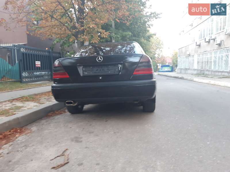 Седан Mercedes-Benz C-Class 1997 в Харькове фото 29 Седан Mercedes-Benz C-Class 1997 в Харькове
