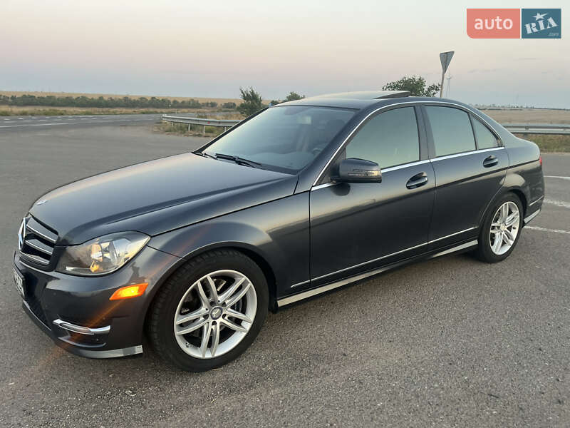 Седан Mercedes-Benz C-Class 2014 в 