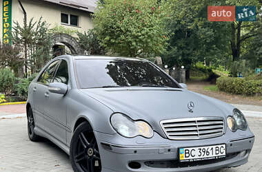 Седан Mercedes-Benz C-Class 2005 в 