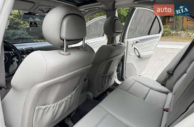 Седан Mercedes-Benz C-Class 2005 в 