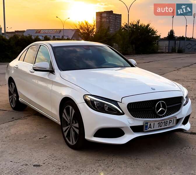 Седан Mercedes-Benz C-Class 2015 в Южноукраїнську