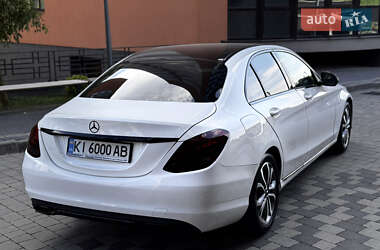 Седан Mercedes-Benz C-Class 2016 в 