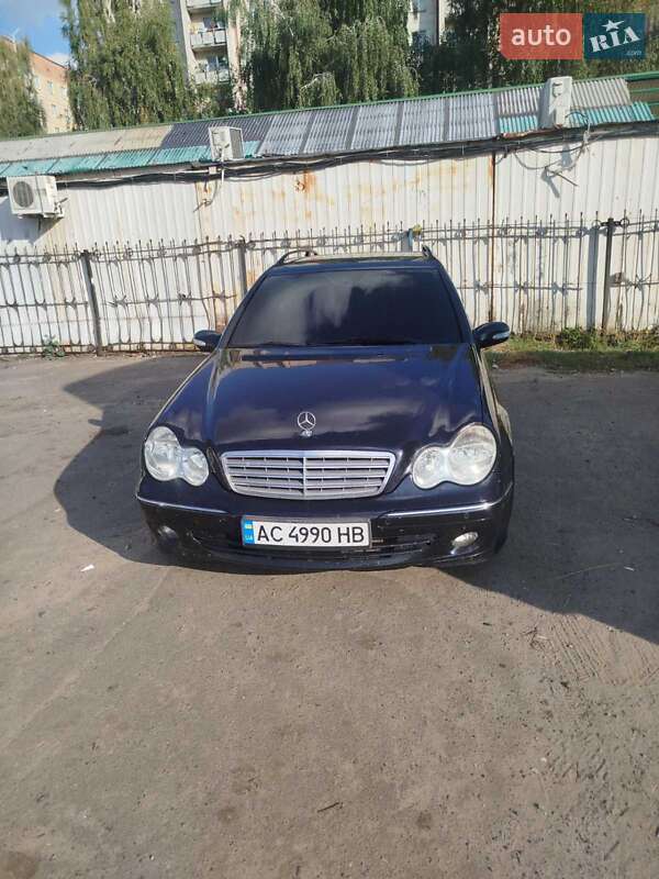 Универсал Mercedes-Benz C-Class 2006 в Нововолынске фото 2 Универсал Mercedes-Benz C-Class 2006 в Нововолынске