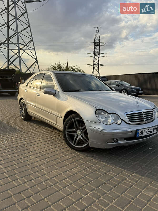 Седан Mercedes-Benz C-Class 2000 в Одессе фото 3 Седан Mercedes-Benz C-Class 2000 в Одессе