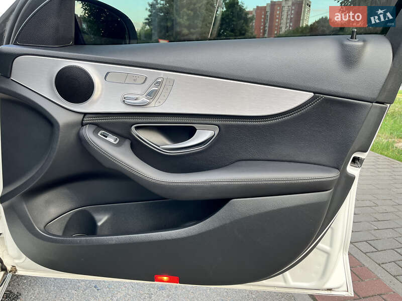 Седан Mercedes-Benz C-Class 2014 в Киеве