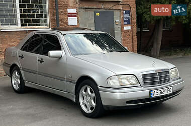 Седан Mercedes-Benz C-Class 1997 в 
