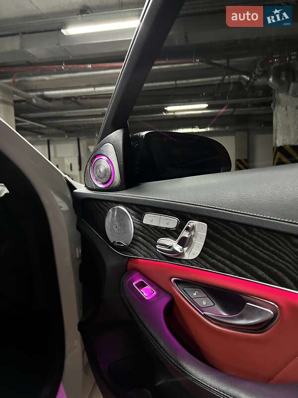 Седан Mercedes-Benz C-Class 2015 в Киеве