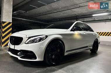 Седан Mercedes-Benz C-Class 2015 в Киеве