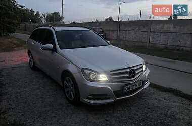 Универсал Mercedes-Benz C-Class 2011 в 