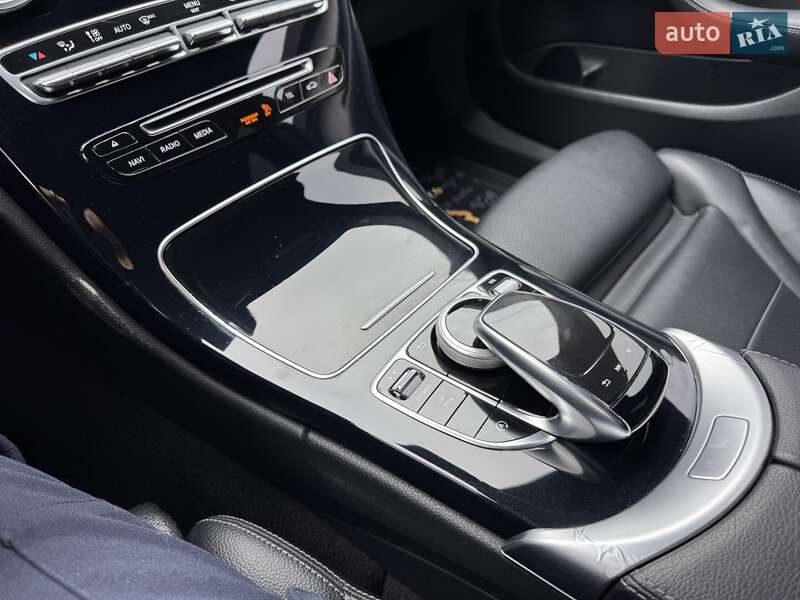 Универсал Mercedes-Benz C-Class 2016 в Тернополе