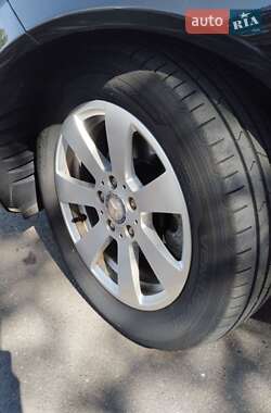 Седан Mercedes-Benz C-Class 2010 в 