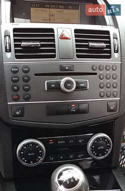 Универсал Mercedes-Benz C-Class 2010 в 