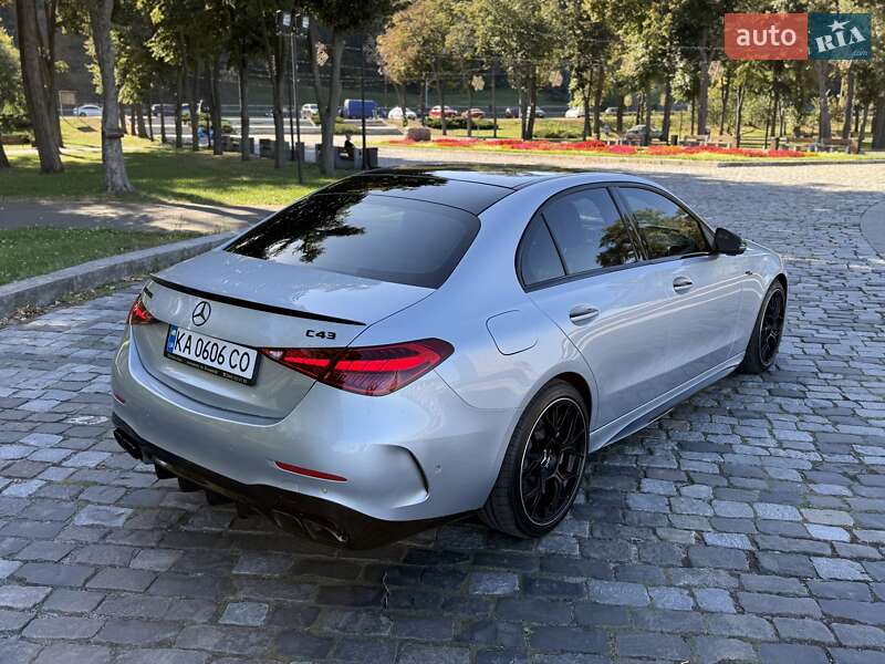 Седан Mercedes-Benz C-Class 2024 в Киеве