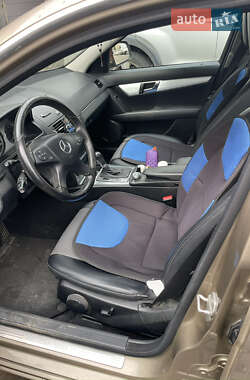 Седан Mercedes-Benz C-Class 2008 в 