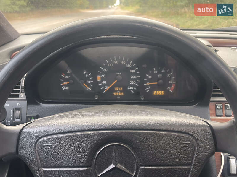 Седан Mercedes-Benz C-Class 1995 в Бердичеве