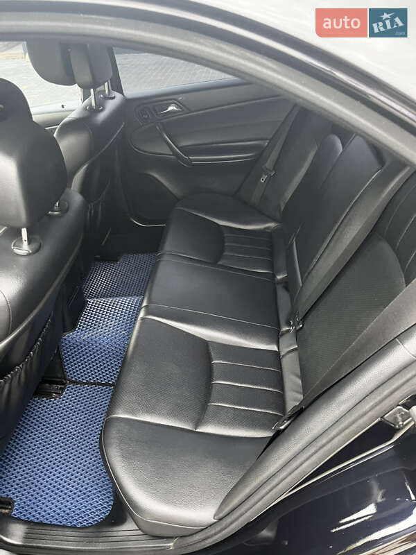 Седан Mercedes-Benz C-Class 2006 в Первомайске
