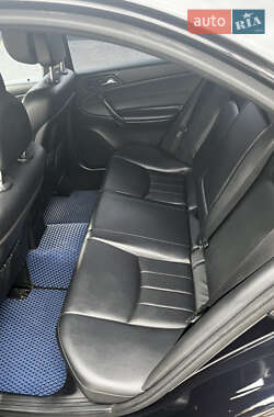 Седан Mercedes-Benz C-Class 2006 в 
