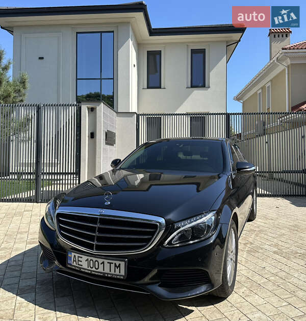 Mercedes-Benz C-Class 2016