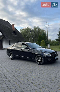 Седан Mercedes-Benz C-Class 2007 в 