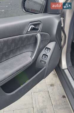 Седан Mercedes-Benz C-Class 2003 в 