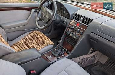 Седан Mercedes-Benz C-Class 1996 в 