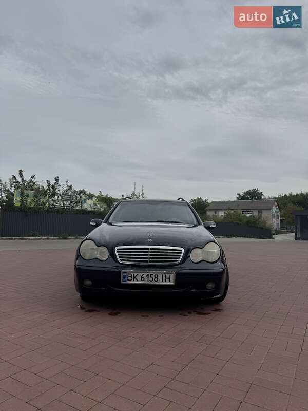 Универсал Mercedes-Benz C-Class 2003 в Ровно фото 2 Универсал Mercedes-Benz C-Class 2003 в Ровно