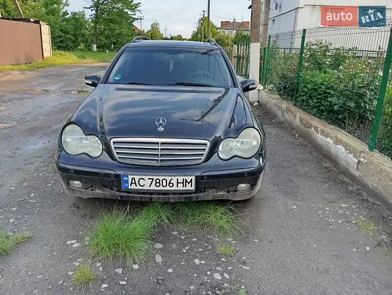 Mercedes-Benz C-Class